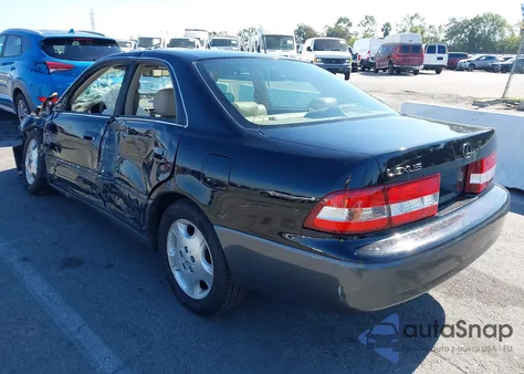 2000 Lexus Es 300 z USA, uszkodzony, nr VIN JT8BF28G2Y5098501